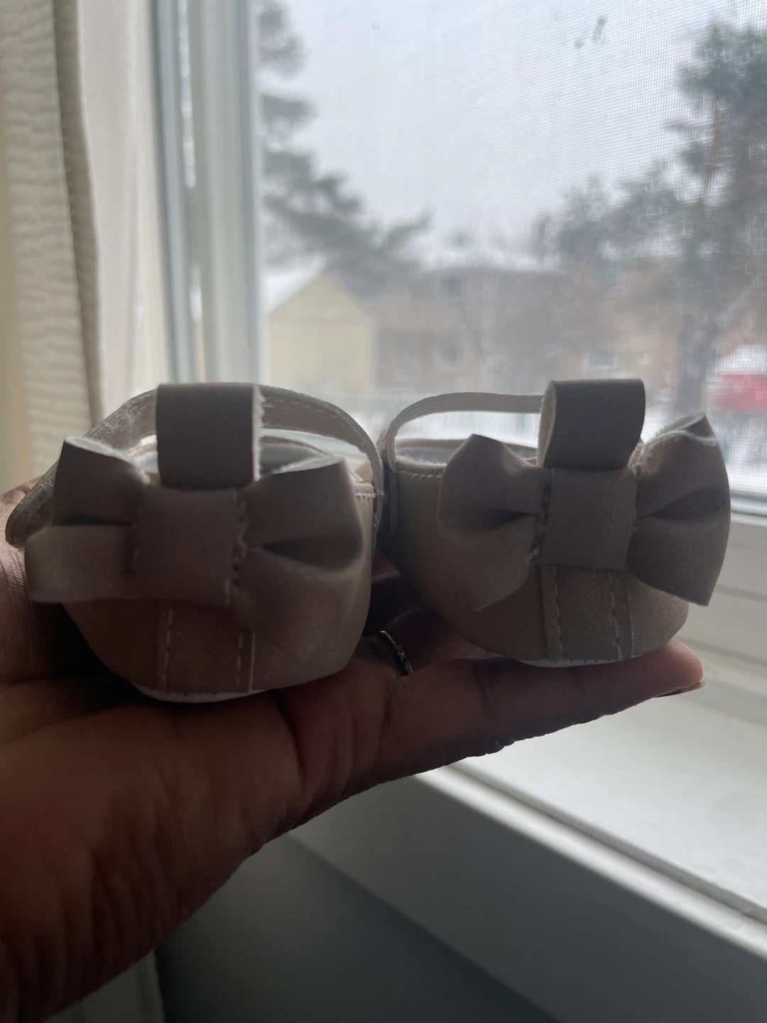 Carter's Baby Shoes 0-3m - photo 2