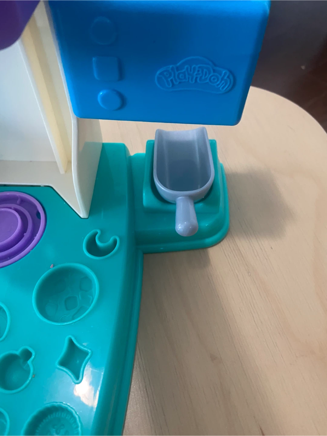 Play-Doh Swirl & Twirl Ice Cream Maker Playset - photo 5