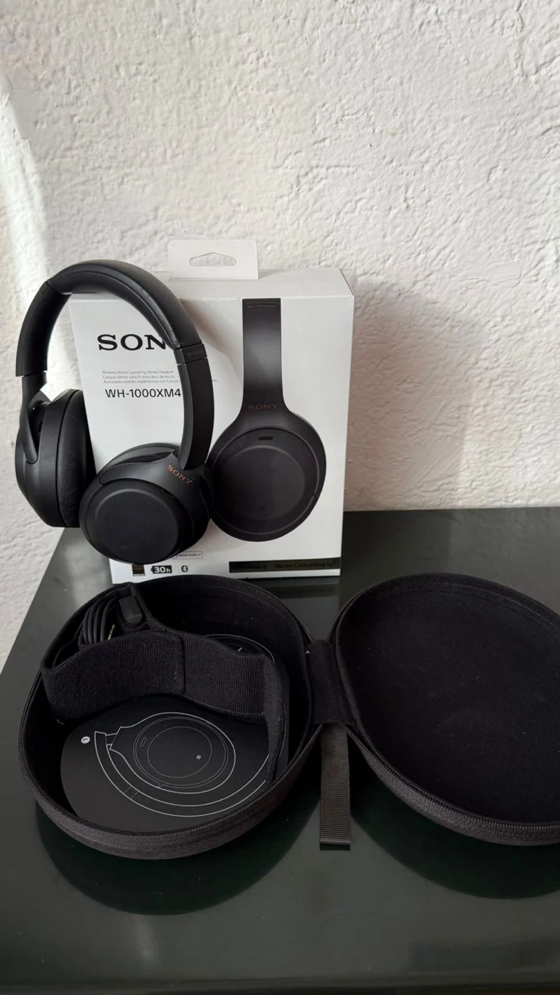 Sony WH-1000XM4 Wireless Noise Cancelling Headphones - Black