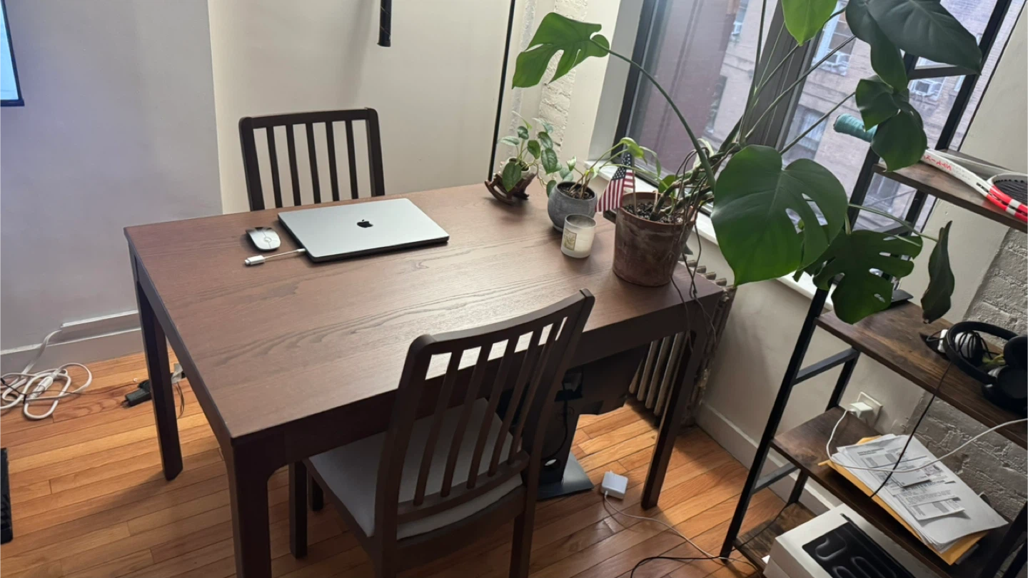 Table dining with 2 chairs. - photo 2