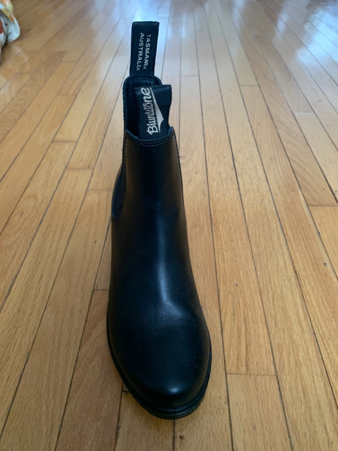 Blundstone Black Leather Heeled Chelsea Boots - photo 2