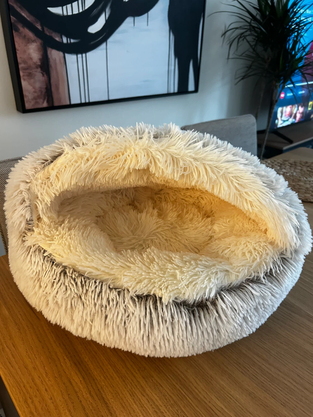 Cat nest/bed 20 x 18 inches