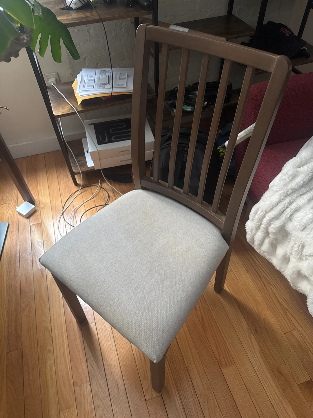 Table dining with 2 chairs. - photo 4