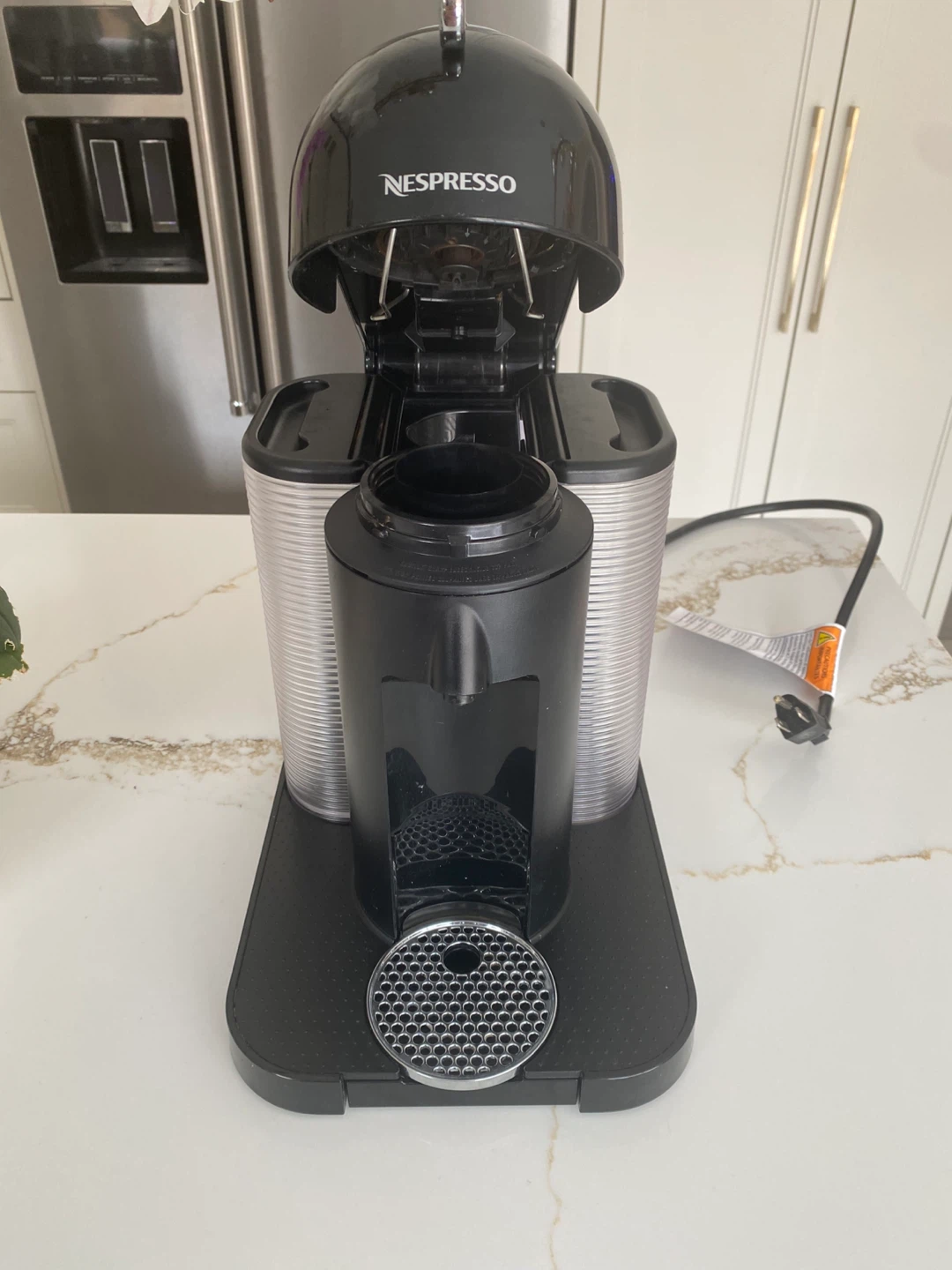 Nespresso VertuoPlus Coffee Machine - Black - photo 4