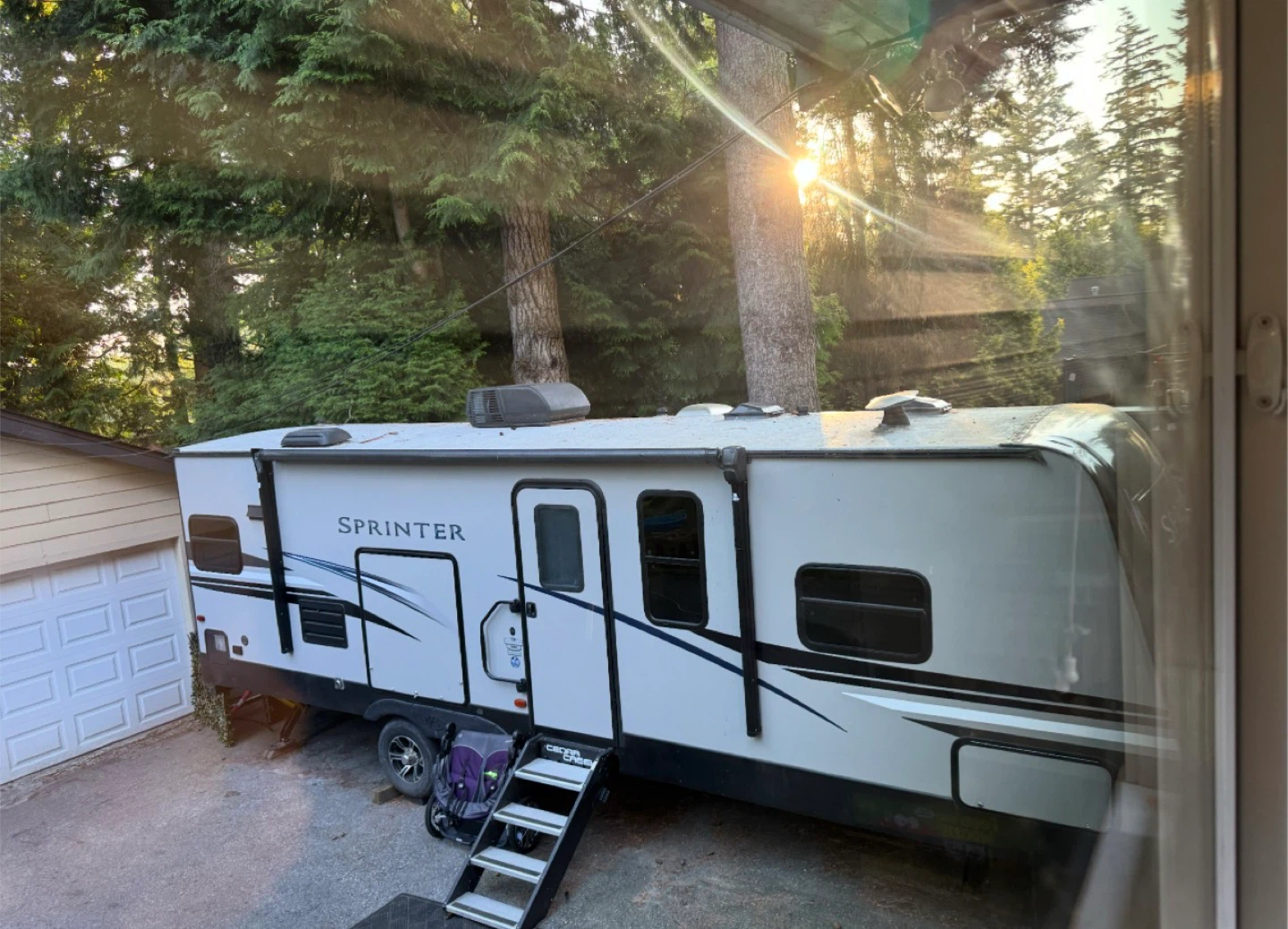 Keystone Sprinter Campfire 26RK Travel Trailer