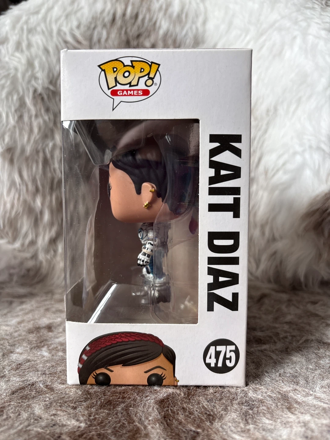 Funko Pop! Gears of War Kait Diaz #475 with digital code - photo 2