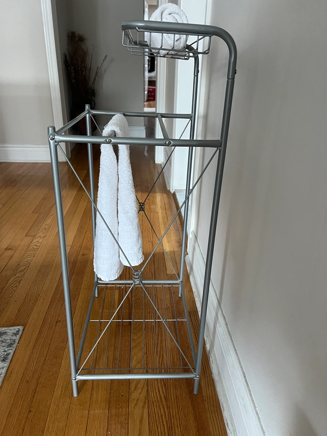 Grey Metal Towel Rack with Shelves - photo 3
