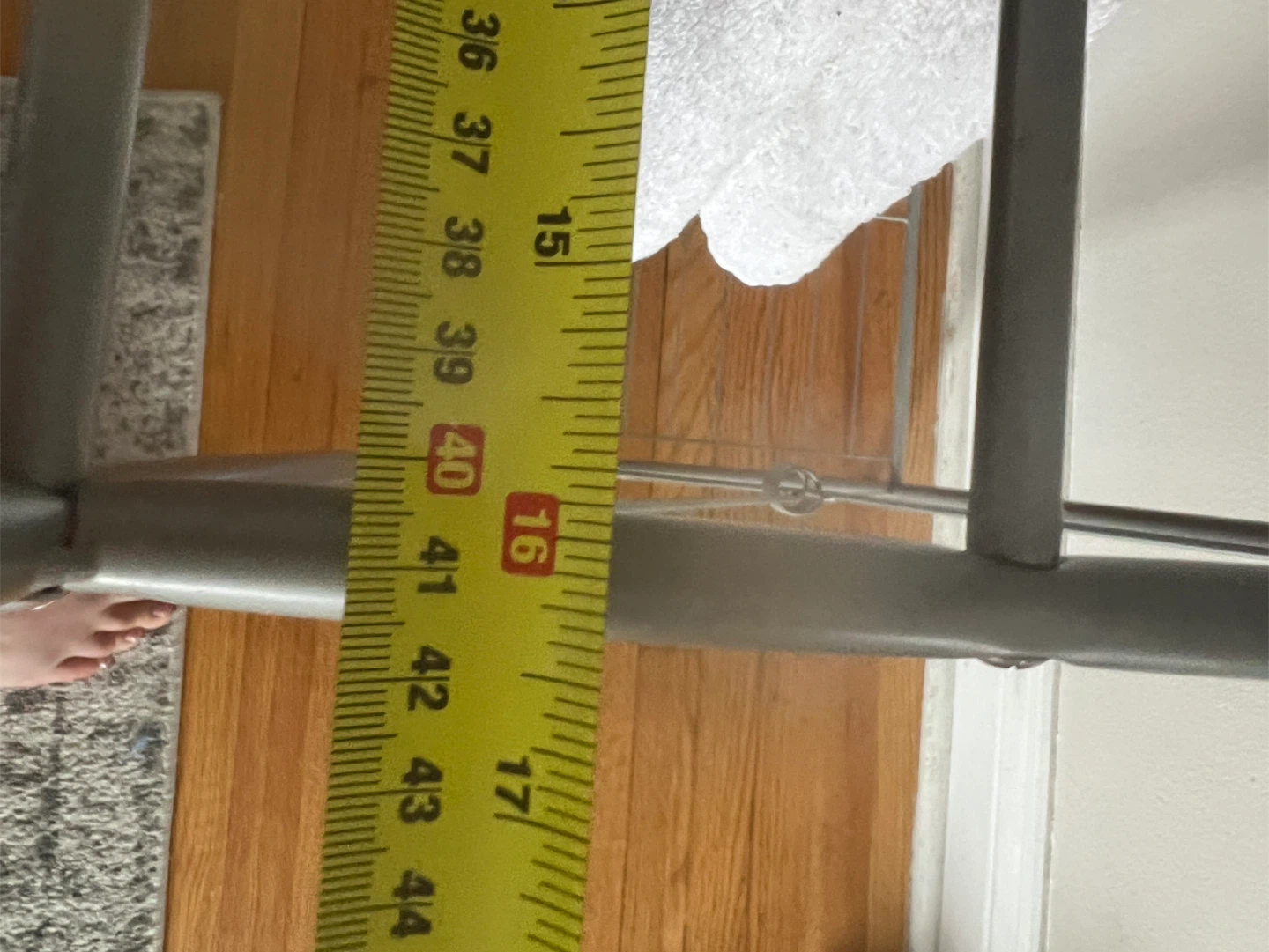 Grey Metal Towel Rack with Shelves - photo 5