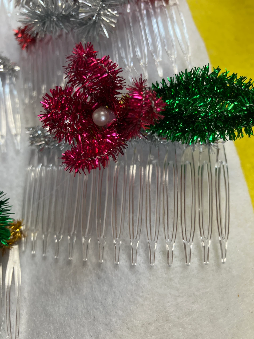 Handmade Floral Hair Combs - photo 4
