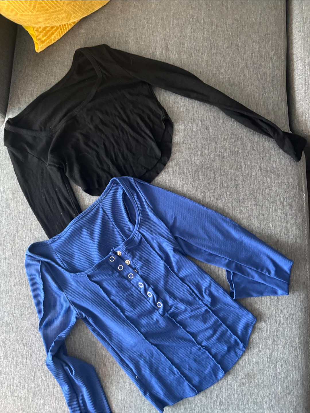 Blue and Black Long Sleeve Tops (2)