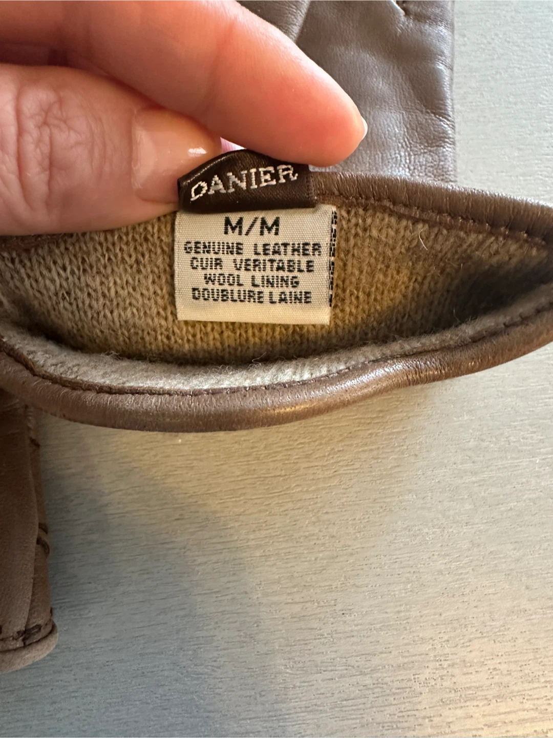 Danier Leather Gloves with Wool Lining - photo 5