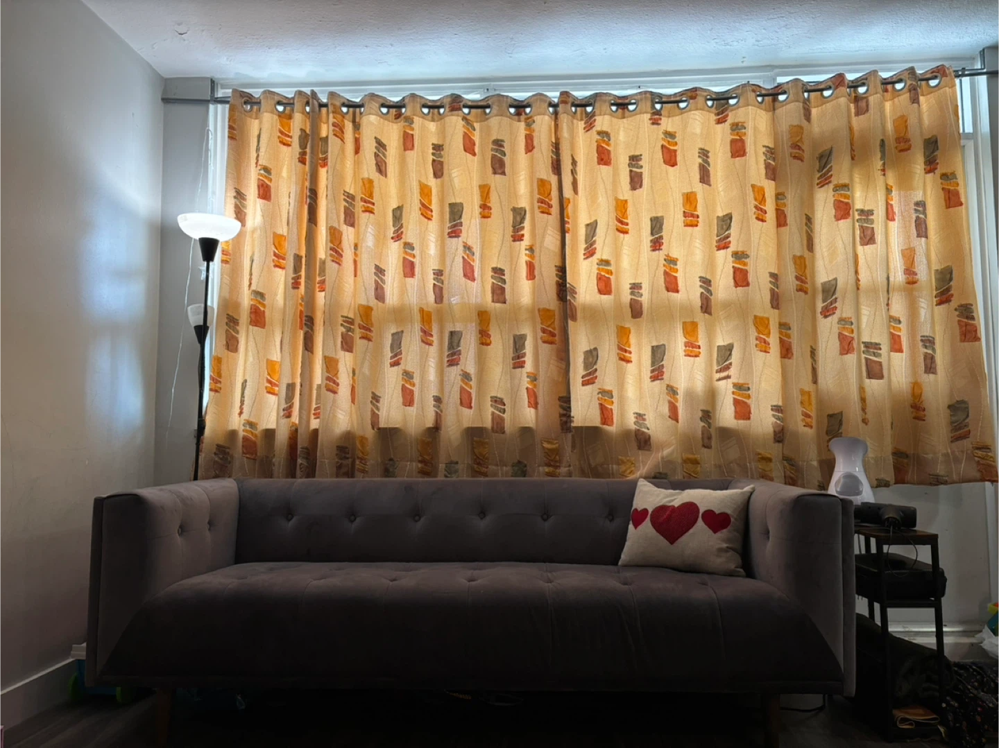 Grey Velvet Tufted Sofa Couch - photo 2