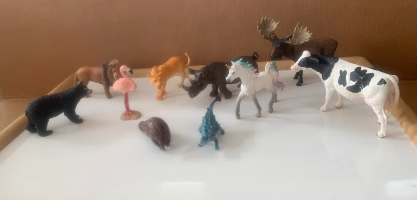 Animal figures toy lot - photo 4