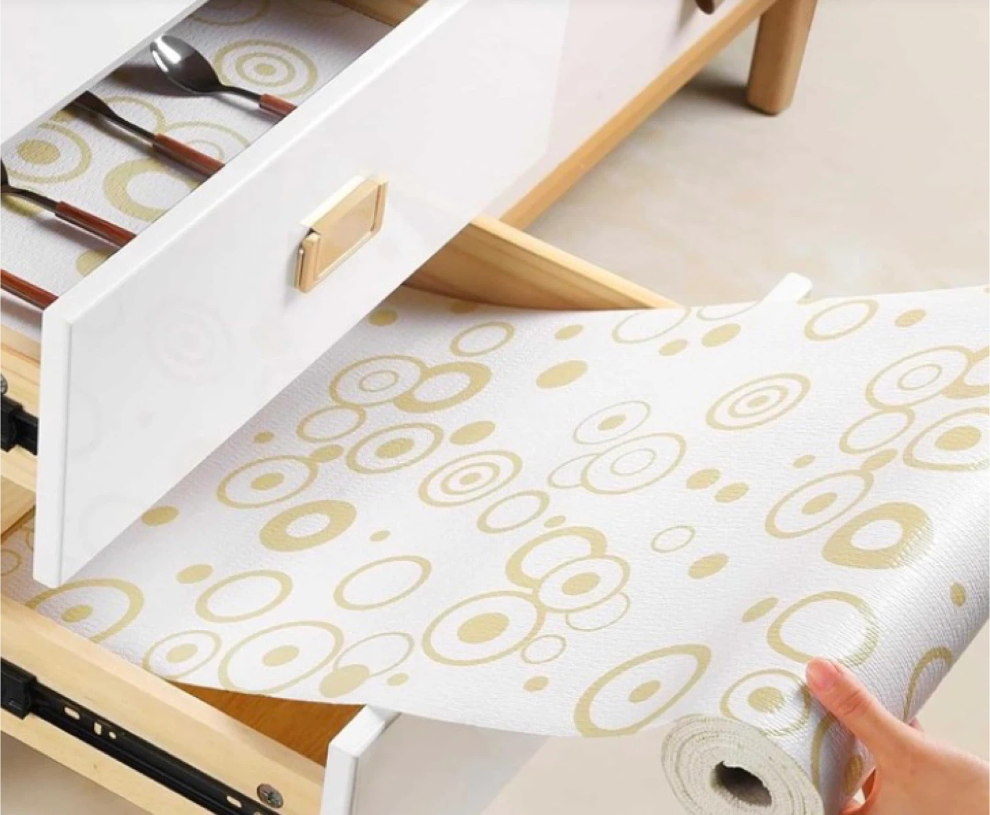 Kitchen Drawer Liner - Circles Pattern - 20 in x 20 ft