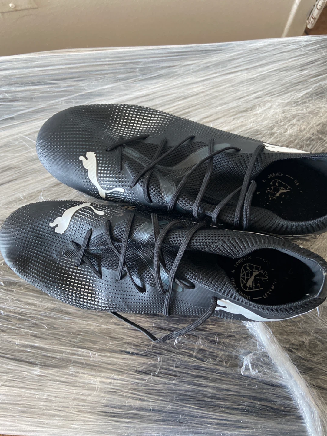 Puma Soccer Cleats Size 10 US Black