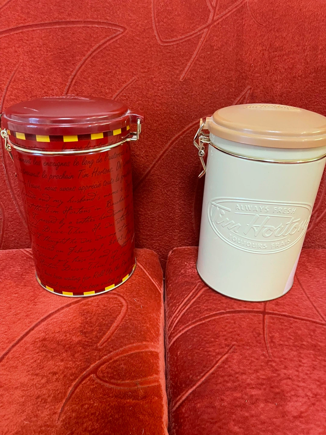 Tim Hortons Tins (Set of 2) - photo 2