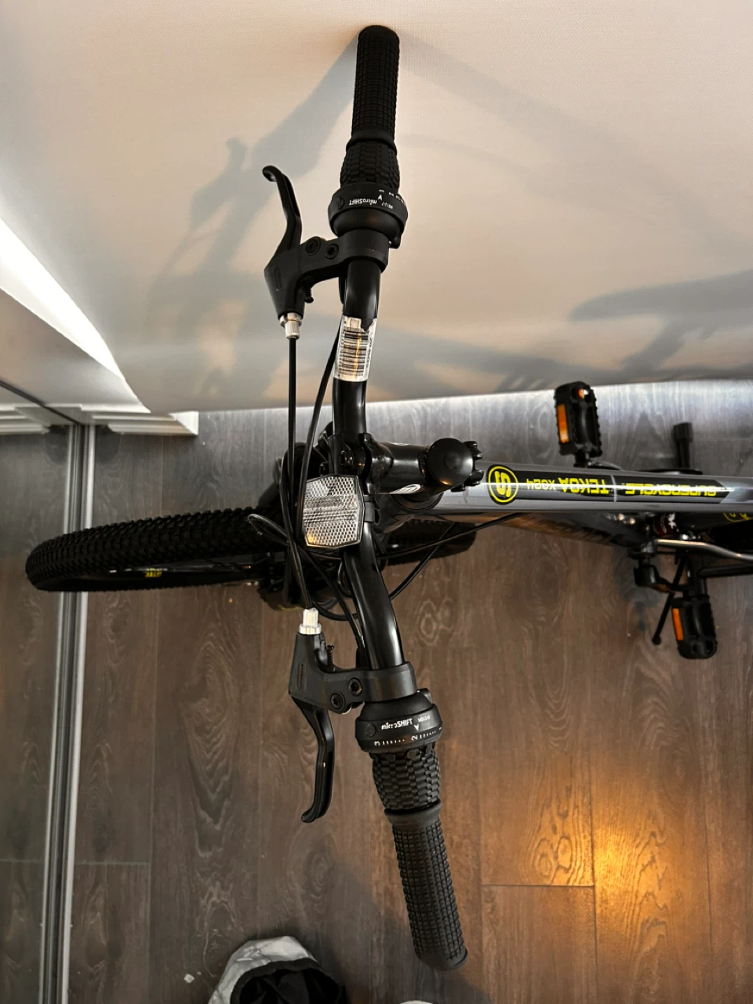 Mountain Bike 24 inch plus stand for sale - photo 3