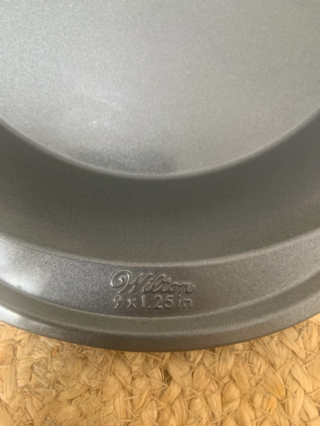 Wilton 9-inch Pie Plate Set+Scalloped Deep Pie Dish - photo 5