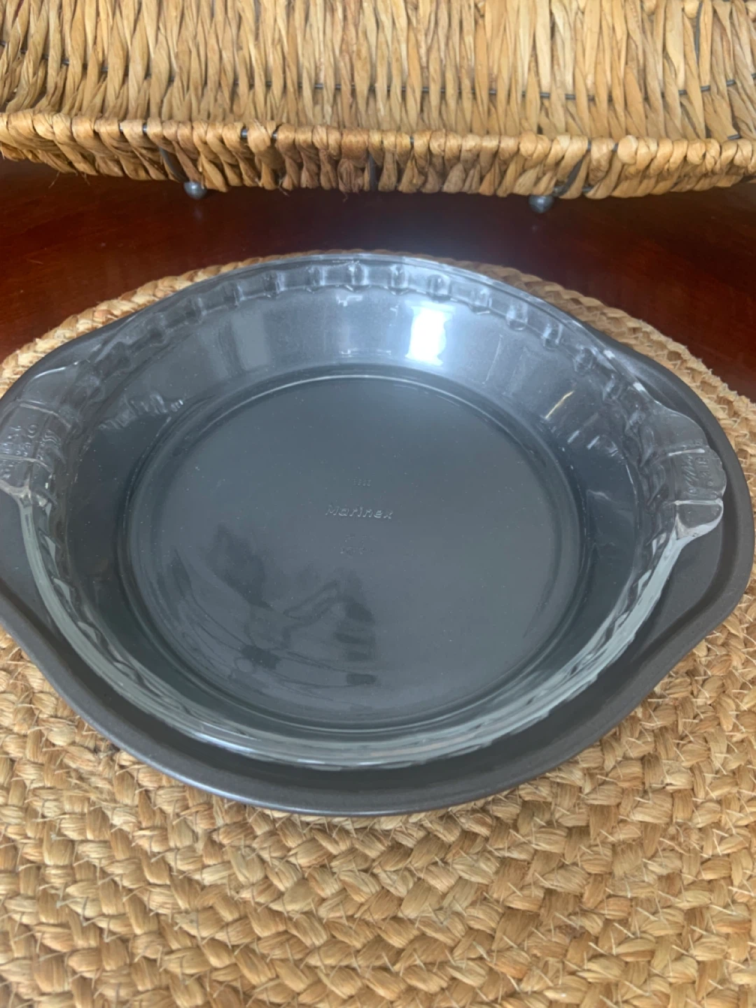 Wilton 9-inch Pie Plate Set+Scalloped Deep Pie Dish - photo 3