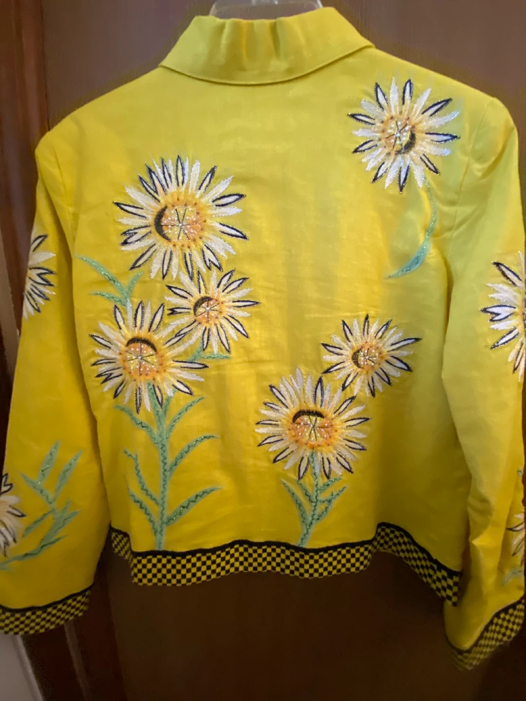 Nouveau Yellow Embroidered Jacket Size 6 - photo 2