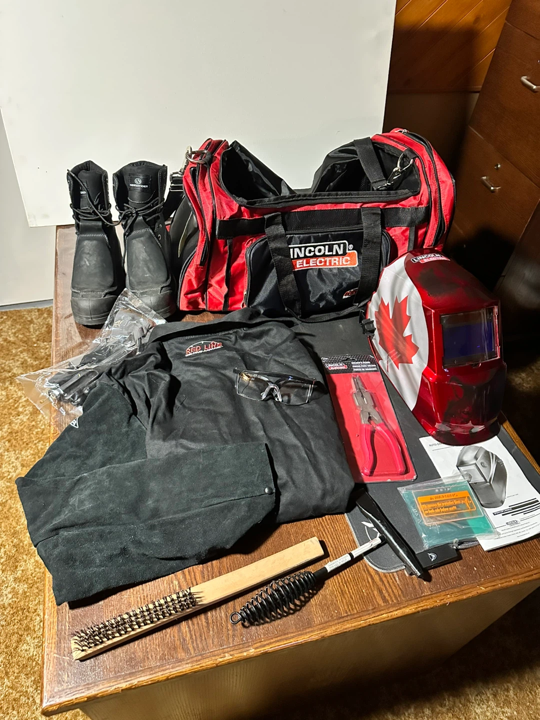 Lincoln Electric Welding Gear Set with Bag, Mask, and Boots