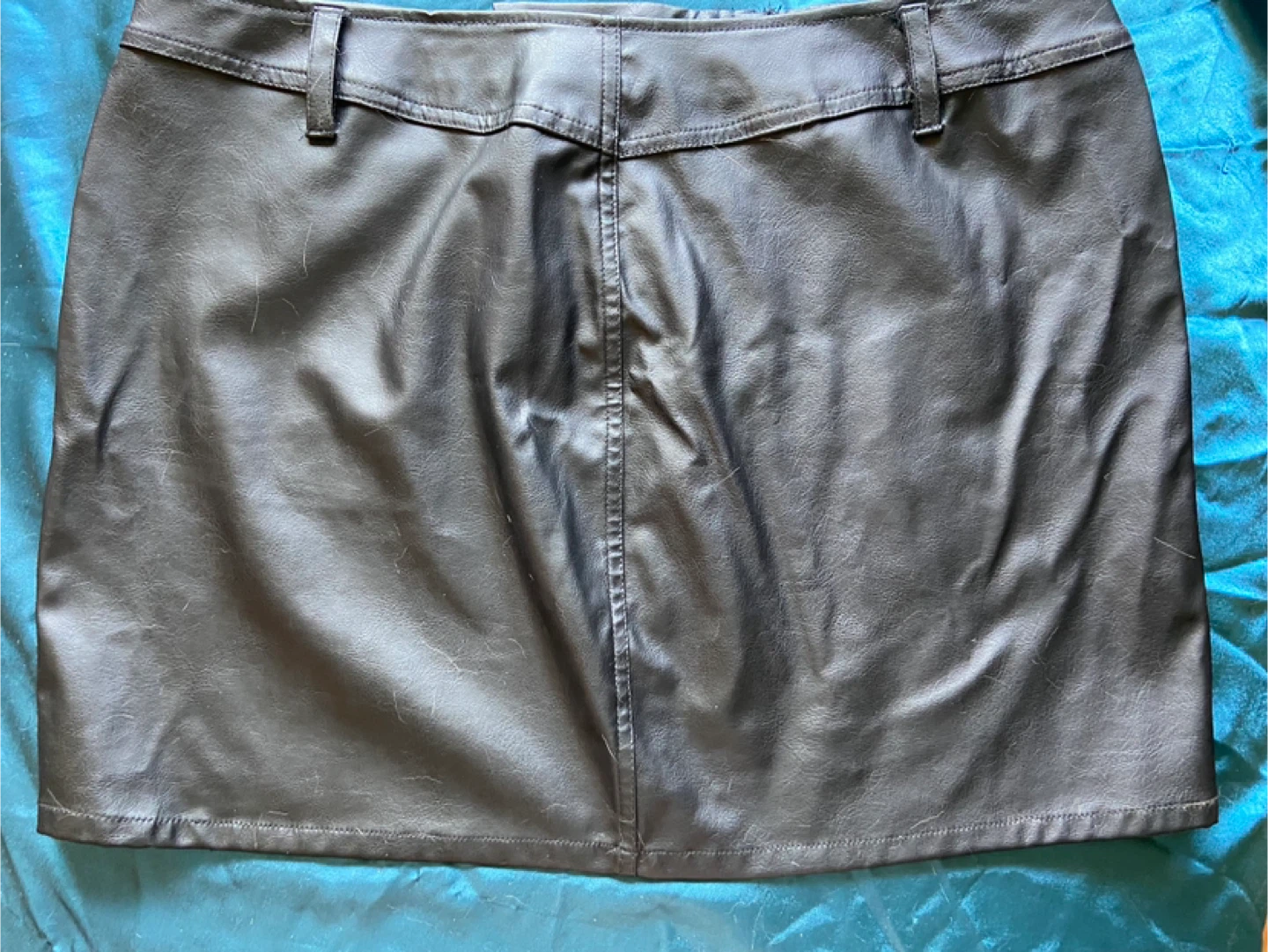 No Boundaries Juniors Faux Leather Lace-Up Mini Skirt Size 15 - photo 2