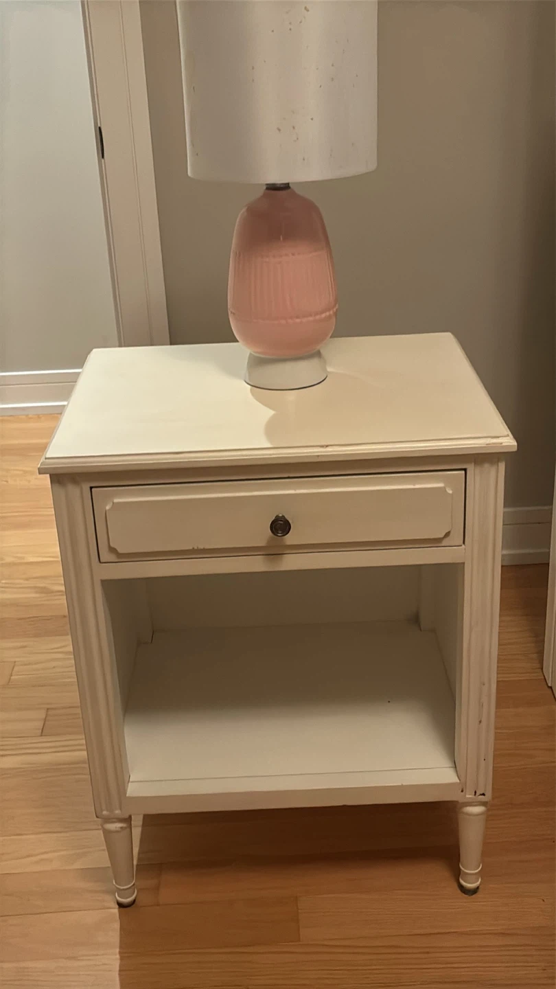 Restoration Hardware Queen White Four Post Bed - photo 3