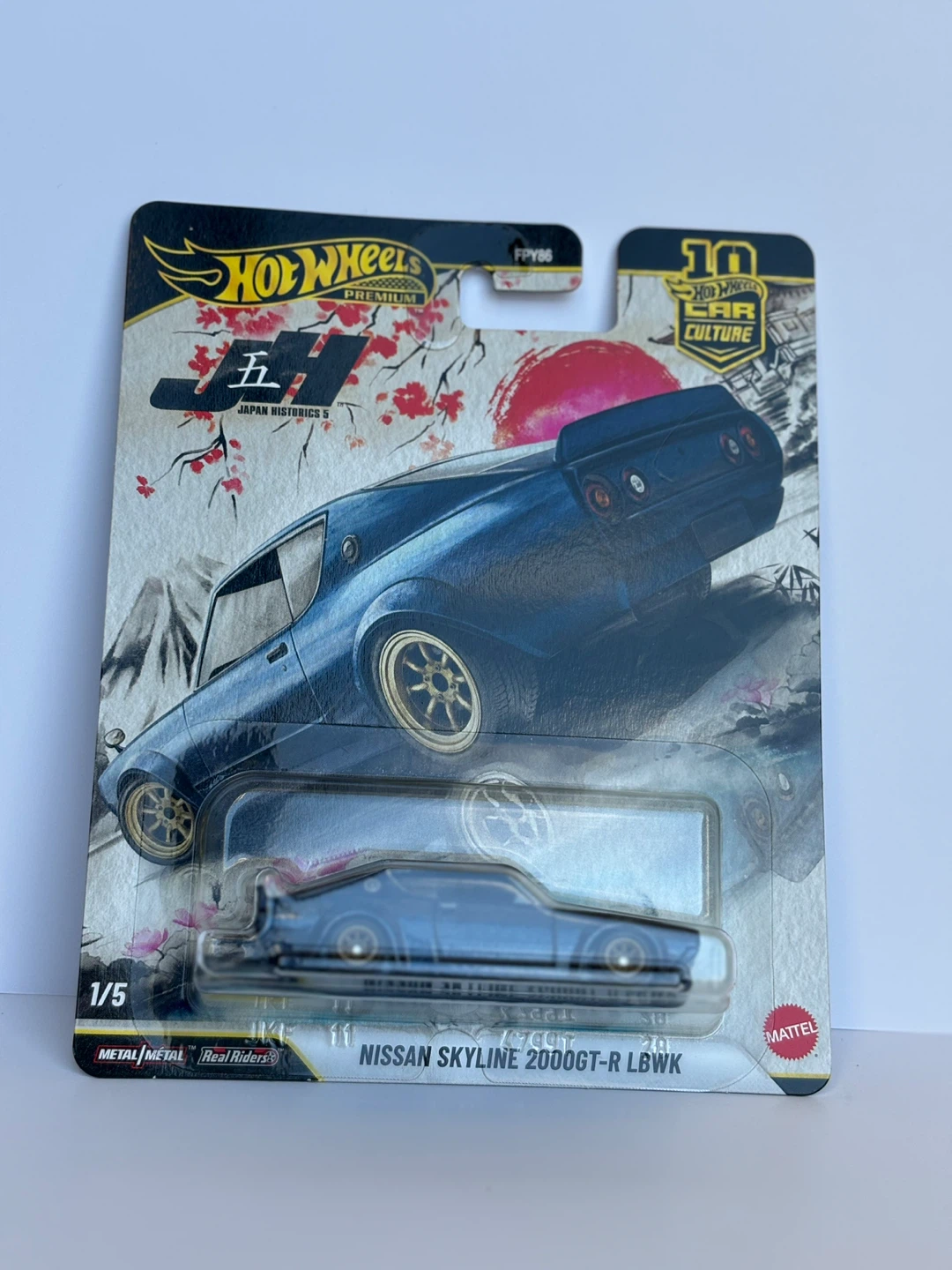 Hot Wheels Premium Nissan Skyline 2000GT-R LBWK