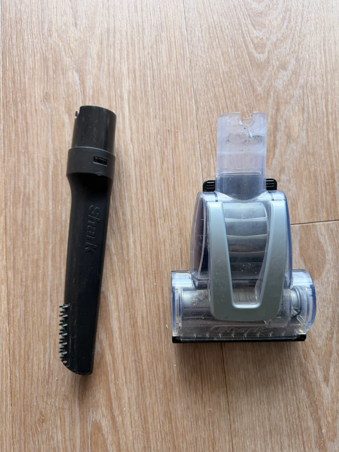 Shark Lift-Away Vacuum Cleaner - photo 2
