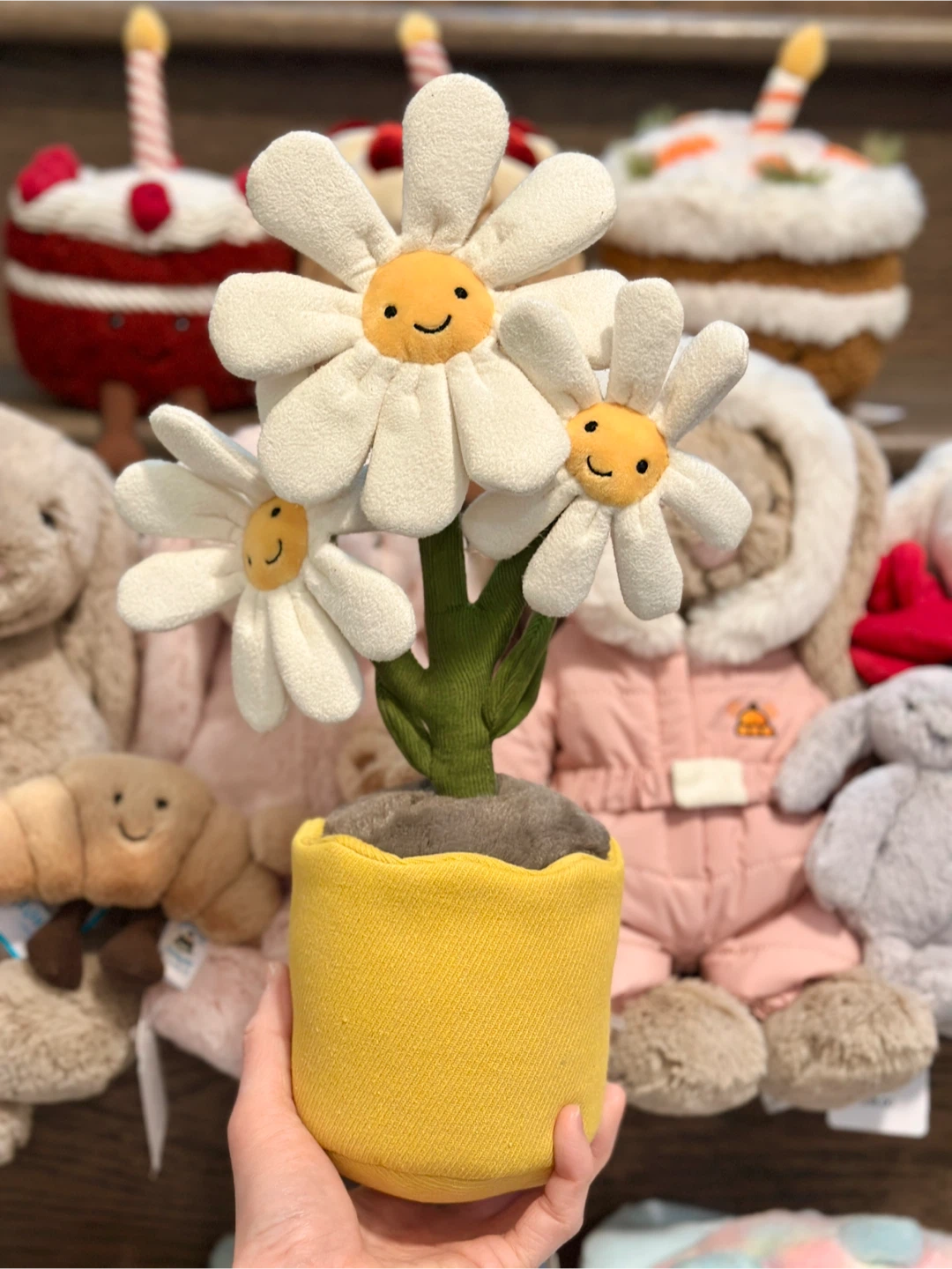 Jellycat Amuseables Daisy 🌼 Rare Find