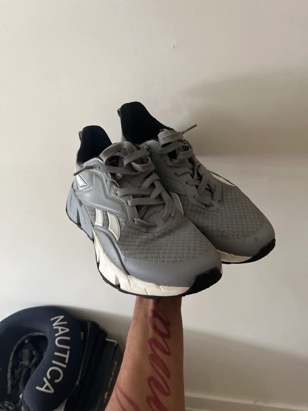 Reebok Gray Running Shoes - photo 2