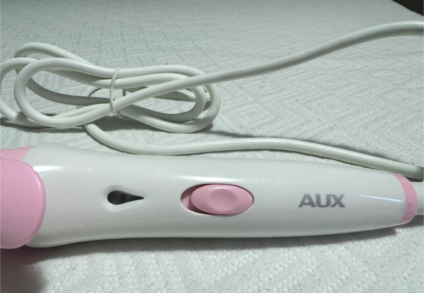 Brand New AUX Hair Straightener - photo 3