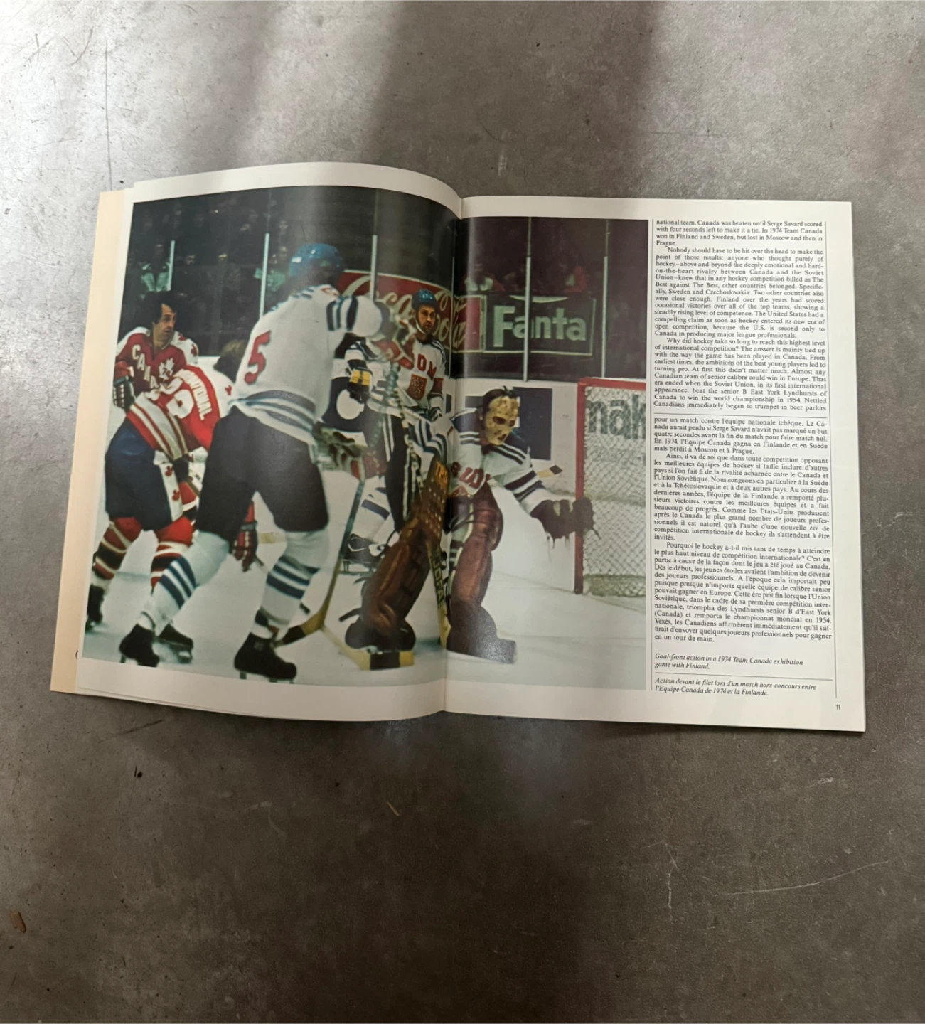 1976 Canada Cup Hockey Tournament Souvenir Magazine Program - photo 2