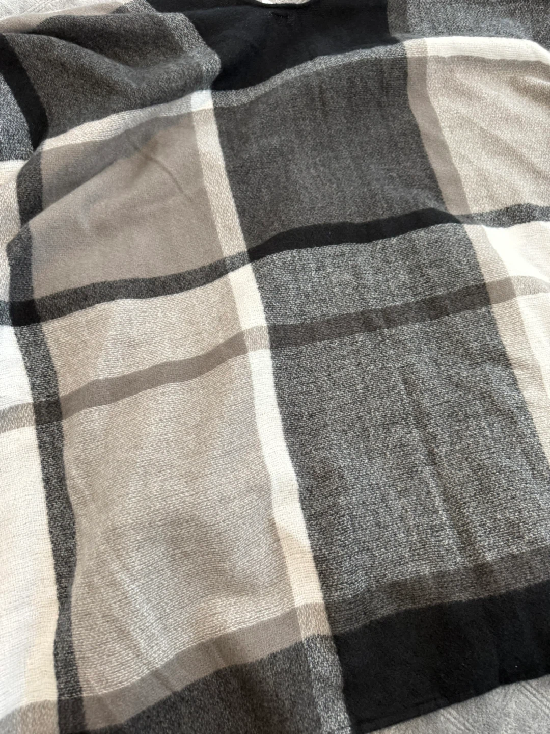 Plaid Poncho Cape with Toggle Closure - photo 3