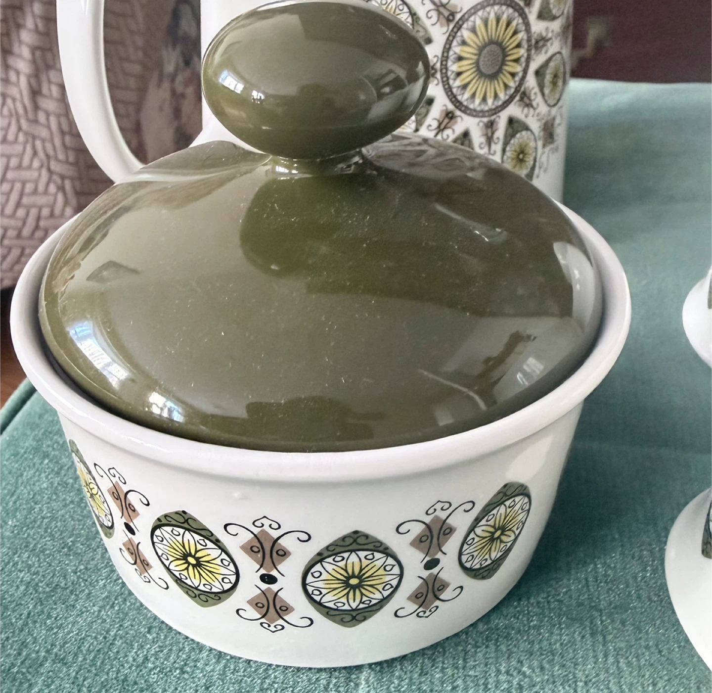 Vintage Coffee Pot, Sugar Bowl, Creamer, Cups & Saucers Set - photo 3