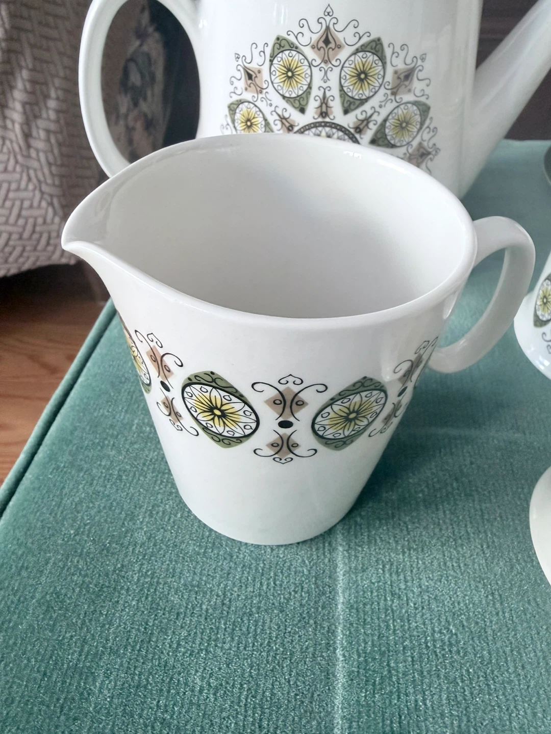 Vintage Coffee Pot, Sugar Bowl, Creamer, Cups & Saucers Set - photo 5