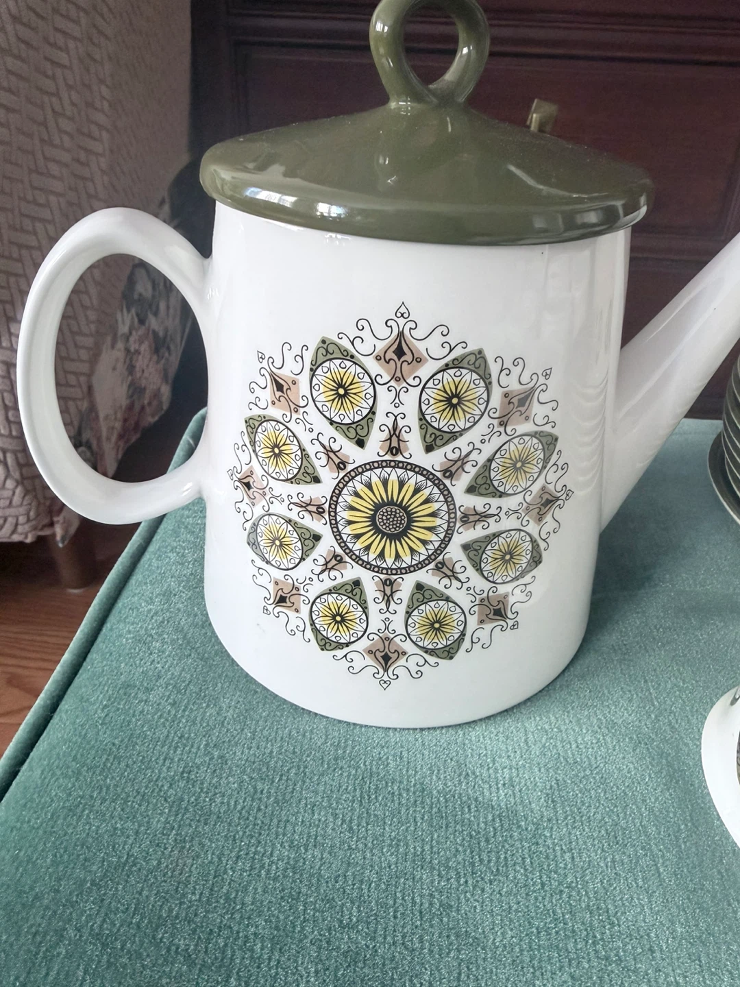 Vintage Coffee Pot, Sugar Bowl, Creamer, Cups & Saucers Set - photo 4