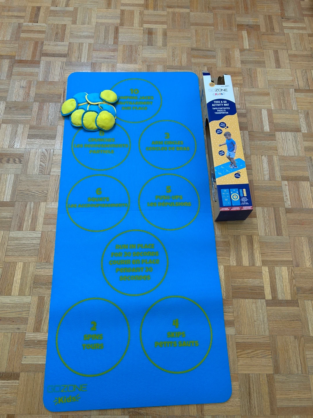 GoZone Kids Toss & Go Activity Mat with 10 Toss Bags
