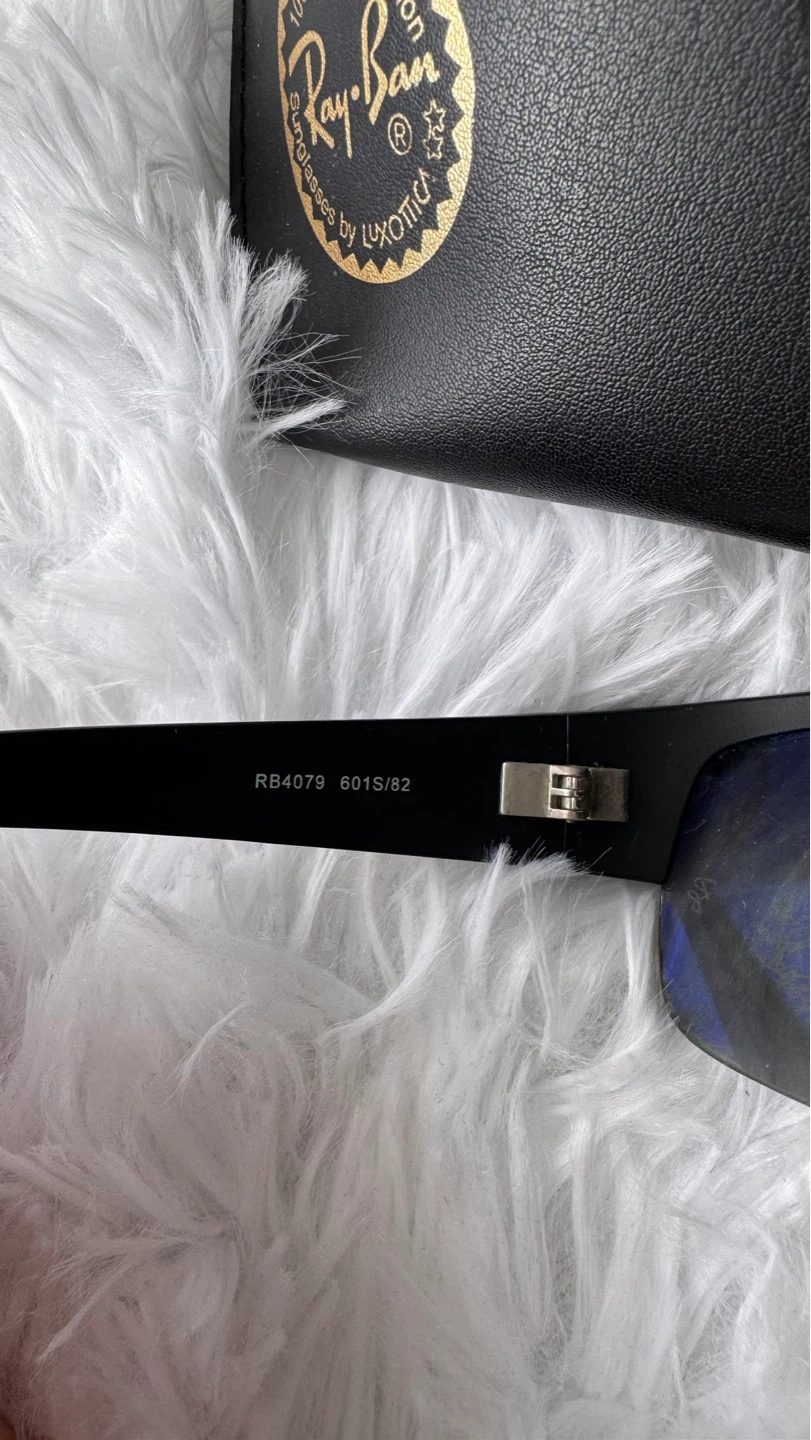 Ray-Ban RB4079 Sunglasses with Case - photo 5