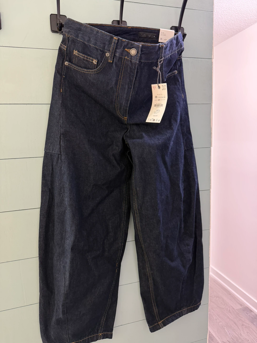 ZARA Mid rise ankle balloon pants - Size 38 - photo 4