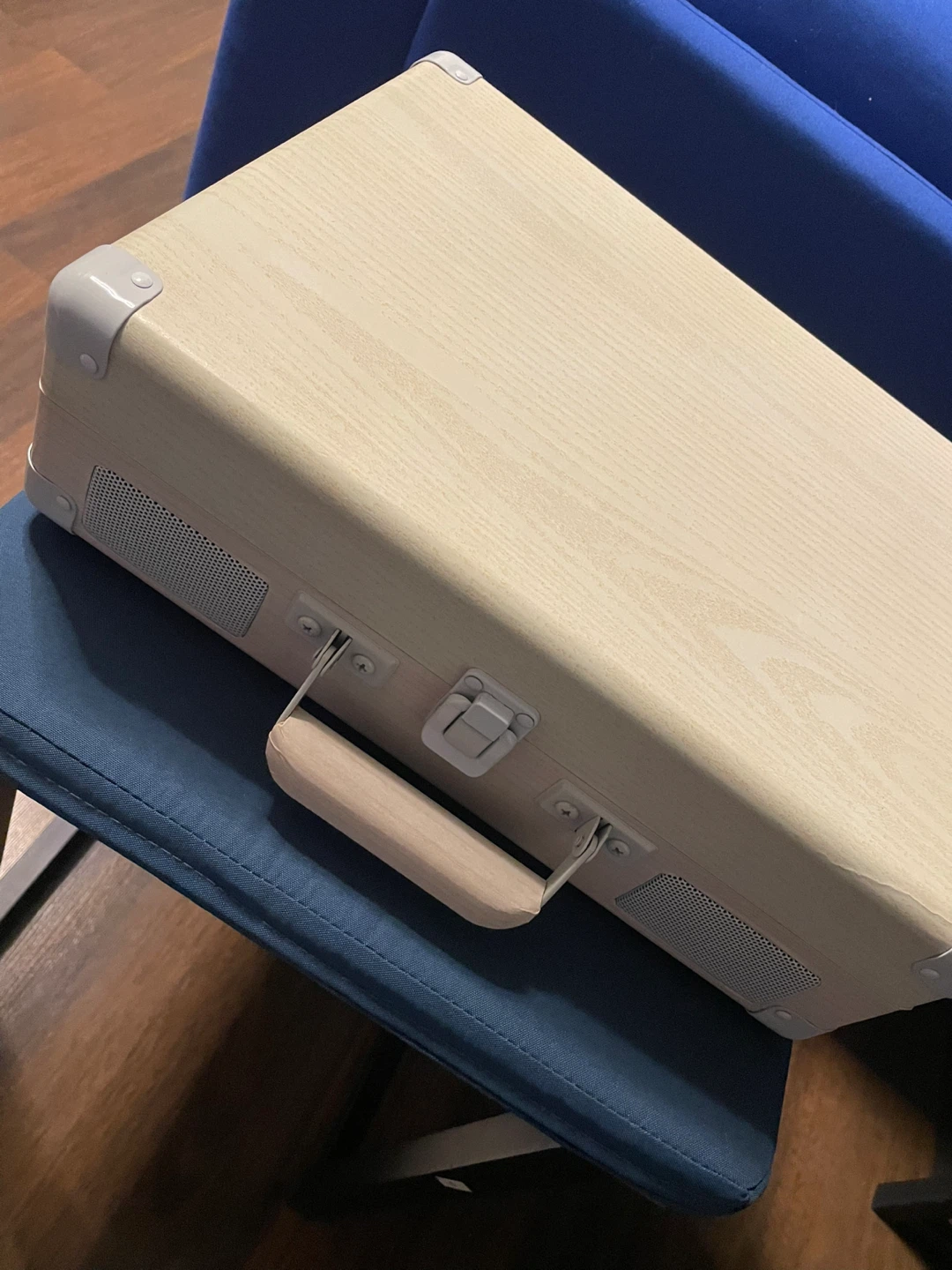 Crosley Portable Record Player - photo 2