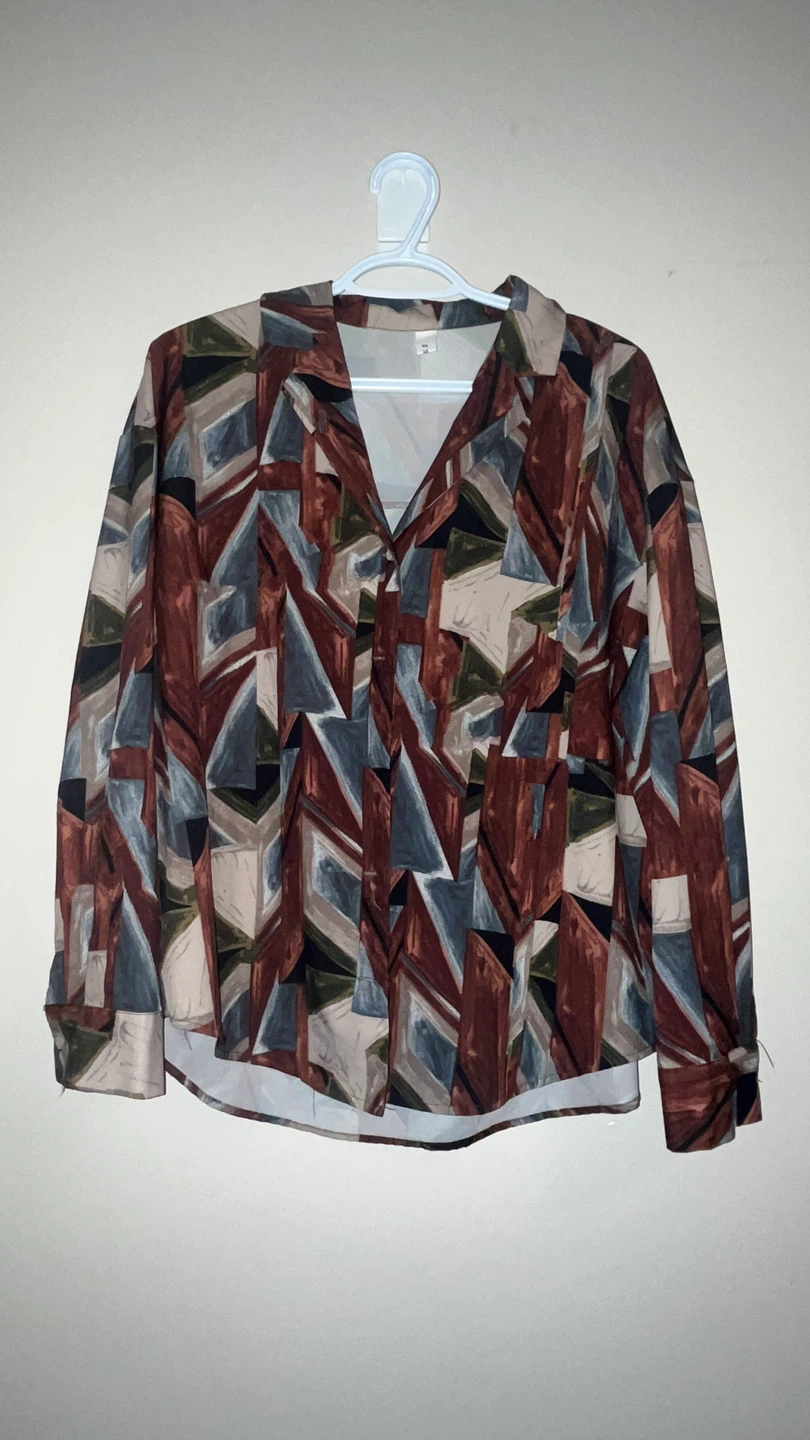 Abstract Print Long Sleeve Shirt