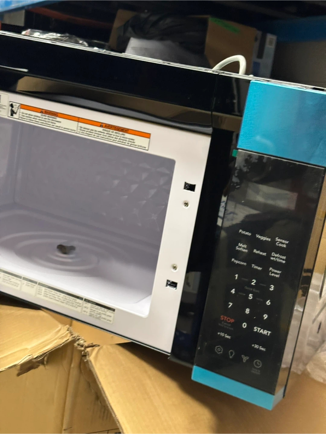 Frigidaire Microwave Oven - photo 3