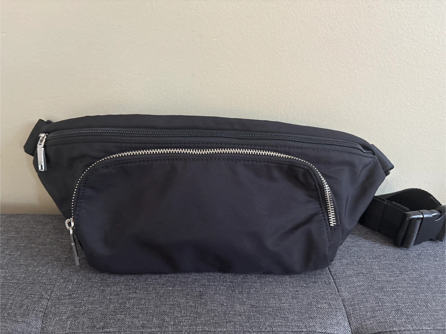 Zara Black Fanny Pack / Belt Bag