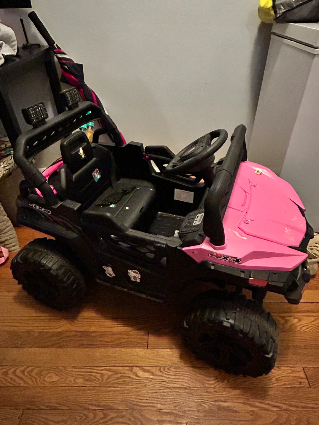 Kids Pink Ride-On UTV 4x4 Toy Car - photo 3