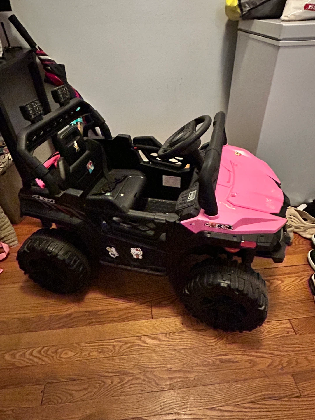 Kids Pink Ride-On UTV 4x4 Toy Car - photo 4