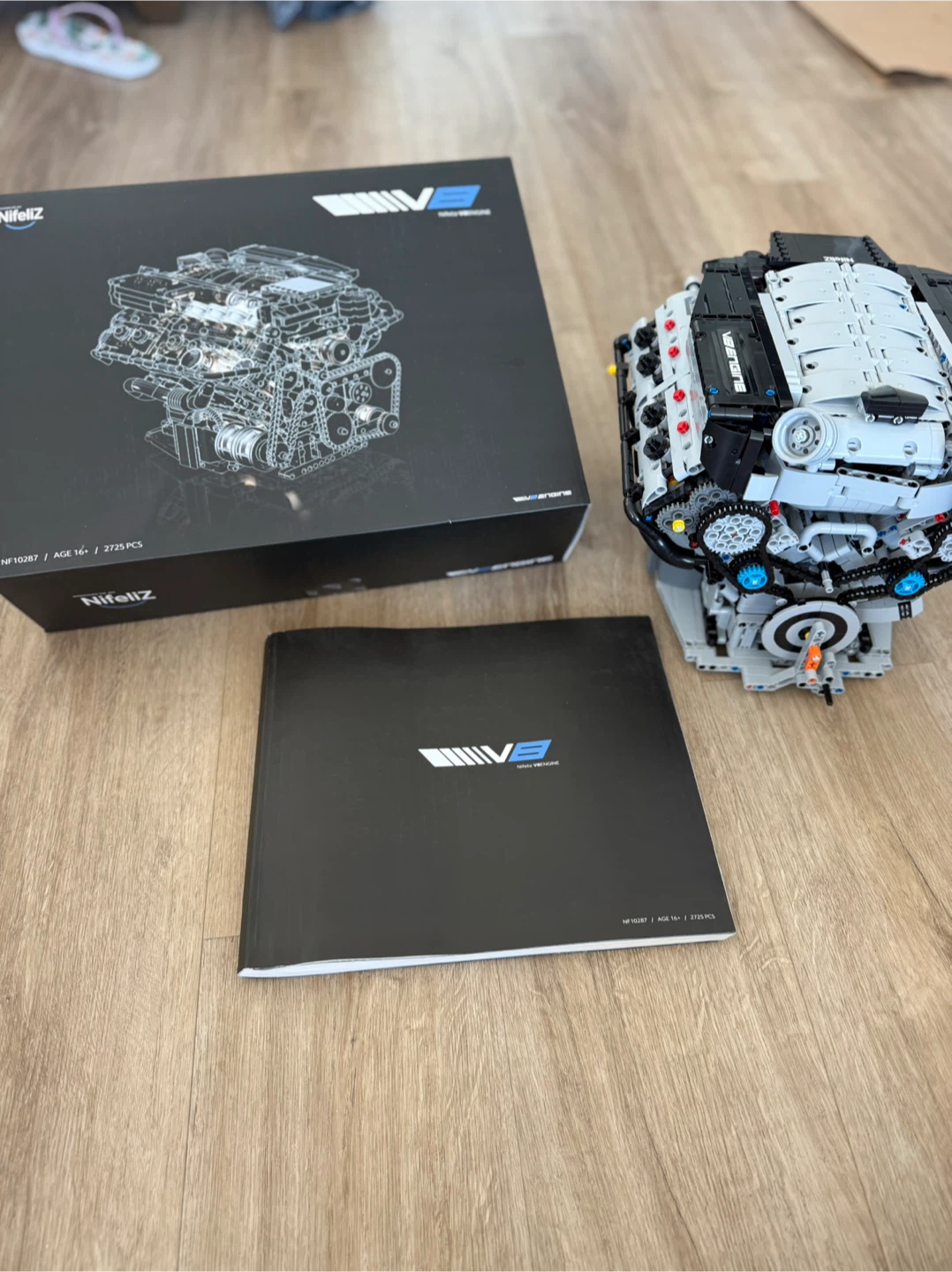 Nifeliz V8 Engine Building Block Set / Lego