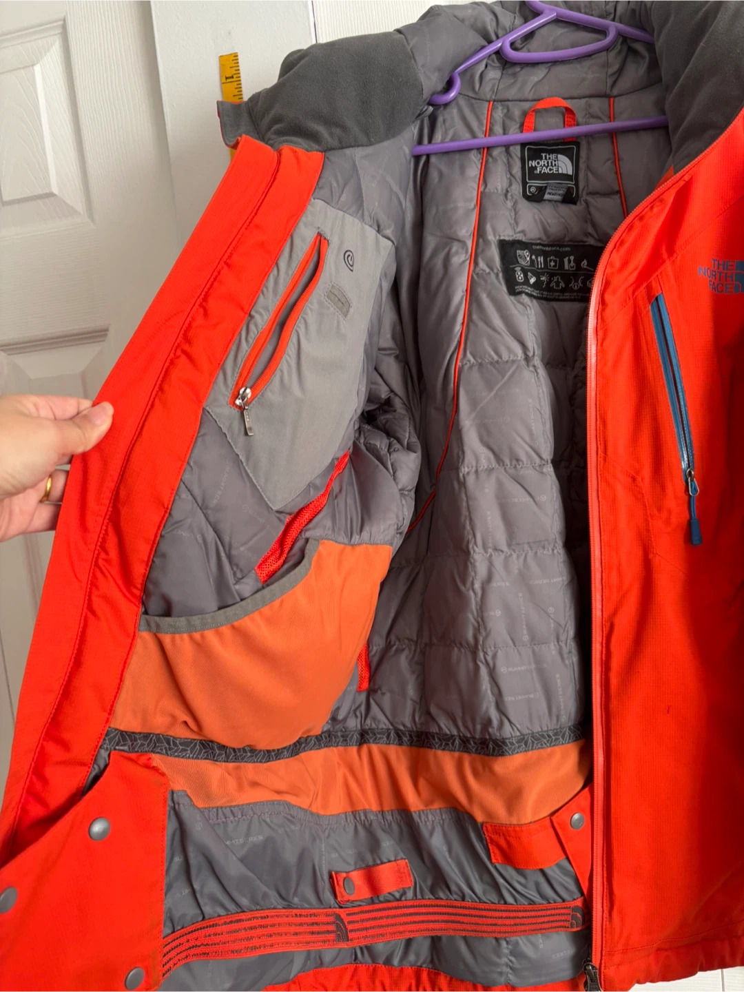 Large size men’s North face jacket - photo 2