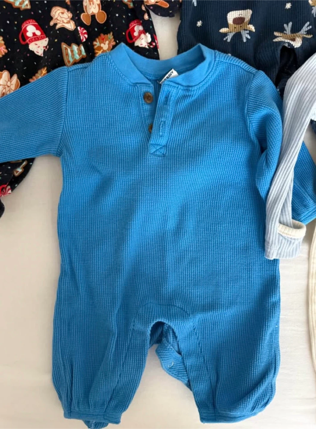 Old Navy Baby Sleepers - 0-3 Months - photo 3