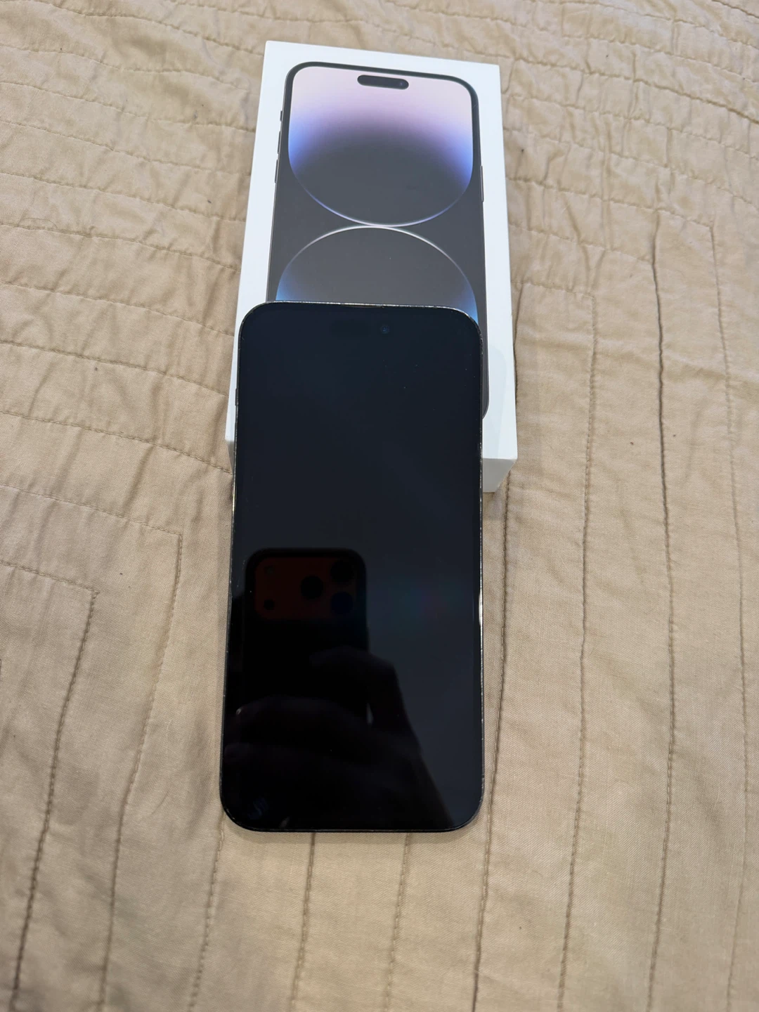 iPhone 14 Pro Max - photo 2